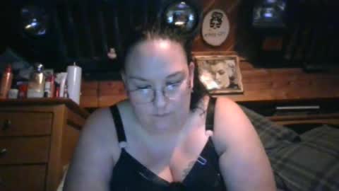 Snapshot of peachtree197 chatting on 03-09-25, 02:18 peachtree197 online show from 03-09-25, 02:18