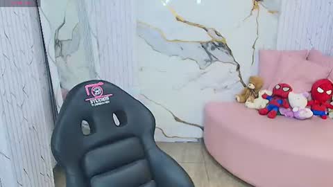 peachy_tay online show from 06-16-26, 11:35