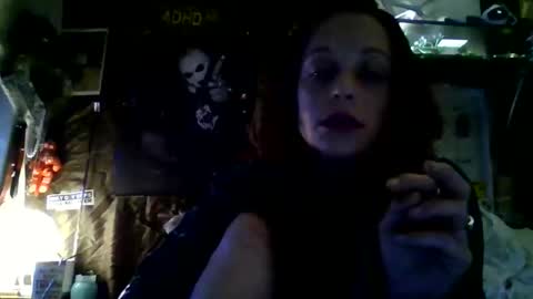 Snapshot of peachyfknpeach chatting on 09-28-25, 04:56 Peachy online show from 09-28-25, 04:56