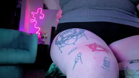 Peachy Nessa online show from 03-20-26, 10:36