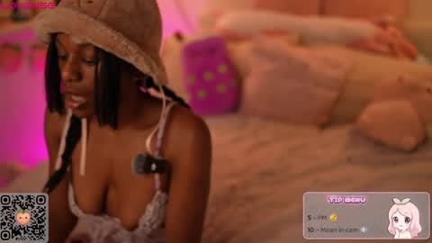 Snapshot of peachypeachgirl chatting on 04-08-26, 03:56 peachypeachgirl online show from 04-08-26, 03:56