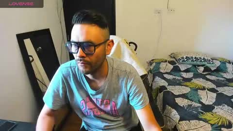 Snapshot of peanut_tangerine chatting on 02-03-25, 08:24 Tangerine Penaut online show from 02-03-25, 08:24