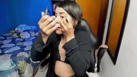 Snapshot of peanut_tangerine chatting on 09-23-25, 12:46 Tangerine Penaut online show from 09-23-25, 12:46