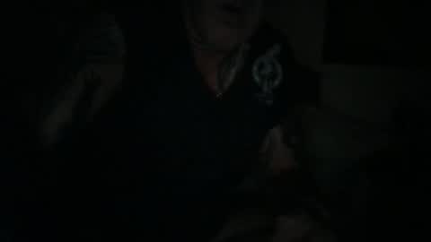 Snapshot of peanutbutterandjealous1 chatting on 05-02-26, 01:16 peanutbutterandjealous1 online show from 05-02-26, 01:16