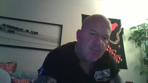 Snapshot of peanutbutterandjealous1 chatting on 05-05-26, 01:13 peanutbutterandjealous1 online show from 05-05-26, 01:13