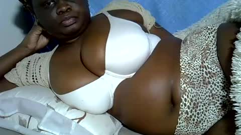 Keci online show from 06-24-26, 03:22