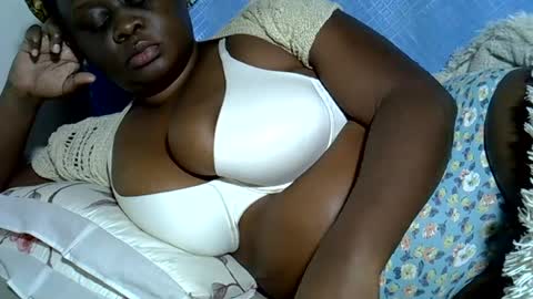 Keci online show from 06-25-26, 11:53