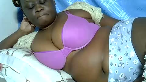 Keci online show from 07-17-26, 03:18