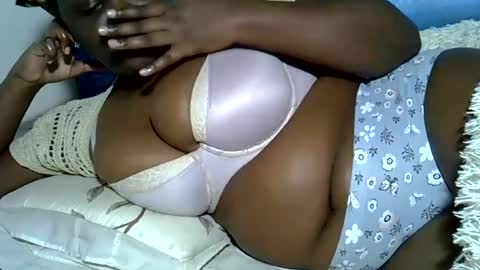 Keci online show from 07-25-26, 05:43