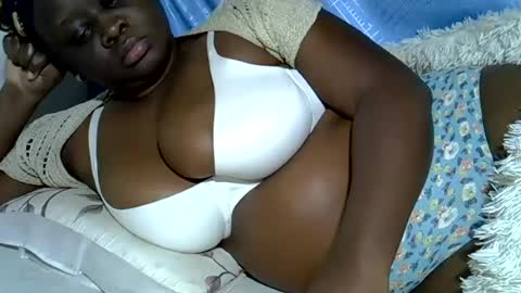 Keci online show from 07-28-26, 02:13