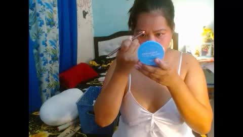 pearlaofasia21 online show from 11-26-25, 08:48