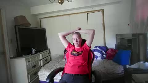 Pearl May online show from 09-25-25, 06:33