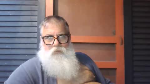 Snapshot of pecos8686 chatting on 10-26-25, 12:44 pecos8686 online show from 10-26-25, 12:44