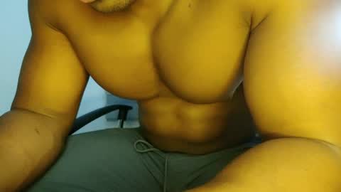 pecsblack888 online show from 12-31-24, 07:29