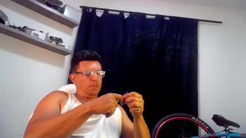 Pedro online show from 04-12-26, 03:22