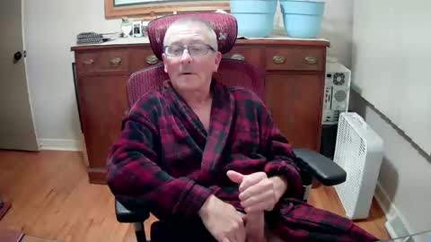 Snapshot of peepingmale chatting on 12-10-24, 11:51 peepingmale online show from 12-10-24, 11:51