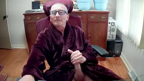 Snapshot of peepingmale chatting on 12-23-24, 01:13 peepingmale online show from 12-23-24, 01:13