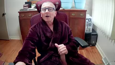 Snapshot of peepingmale chatting on 12-26-24, 01:32 peepingmale online show from 12-26-24, 01:32