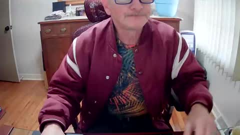 Snapshot of peepingmale chatting on 02-08-25, 02:27 peepingmale online show from 02-08-25, 02:27