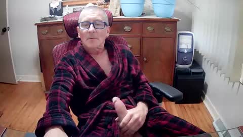 Snapshot of peepingmale chatting on 03-09-25, 12:20 peepingmale online show from 03-09-25, 12:20