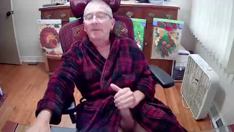 Snapshot of peepingmale chatting on 10-04-25, 12:36 peepingmale online show from 10-04-25, 12:36