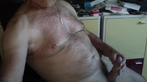 Snapshot of pegaso1000 chatting on 06-26-26, 05:17 pegaso1000 online show from 06-26-26, 05:17