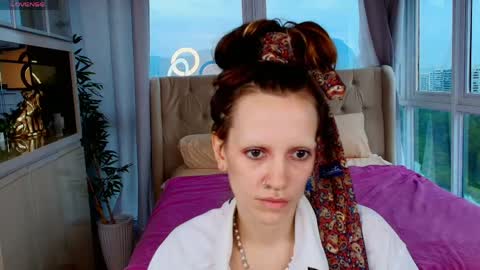 Snapshot of peggy_ross chatting on 03-12-26, 08:04 Peggy online show from 03-12-26, 08:04