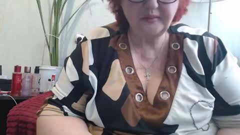 Snapshot of peggysoft chatting on 04-08-26, 09:31 PeggySoft online show from 04-08-26, 09:31
