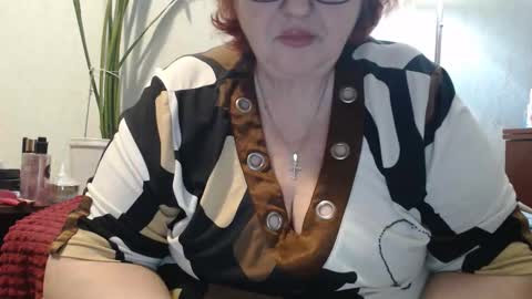 Snapshot of peggysoft chatting on 04-16-26, 11:29 PeggySoft online show from 04-16-26, 11:29
