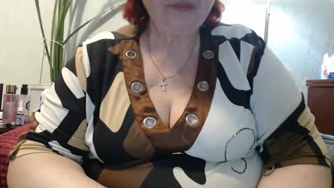 Snapshot of peggysoft chatting on 05-05-26, 11:02 PeggySoft online show from 05-05-26, 11:02