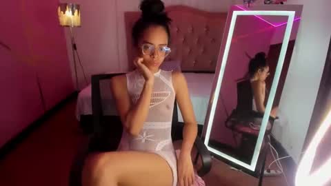 peneelopeecute online show from 01-18-25, 12:24