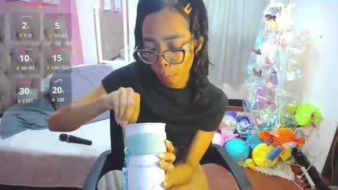 peneelopeecute online show from 11-17-25, 08:14