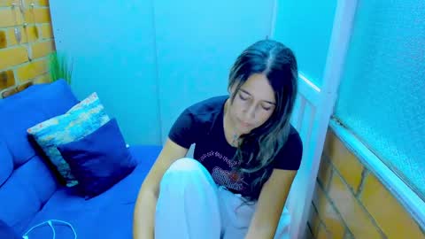 Penelope online show from 02-04-25, 08:17