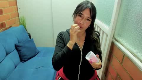 Penelope online show from 09-10-25, 06:52