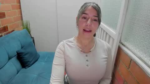 Penelope online show from 11-27-25, 06:54