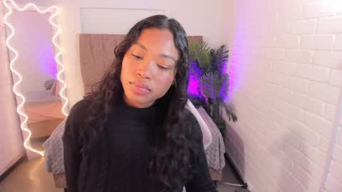 Snapshot of penelope_tay chatting on 12-29-24, 03:33 penelope online show from 12-29-24, 03:33