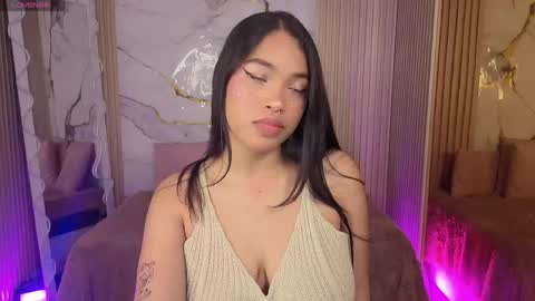 Snapshot of penelope_tay chatting on 04-22-26, 03:42 penelope online show from 04-22-26, 03:42