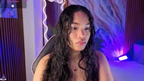 Snapshot of penelope_tay chatting on 05-07-26, 03:01 penelope online show from 05-07-26, 03:01