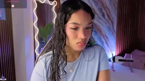Snapshot of penelope_tay chatting on 05-09-26, 03:01 penelope online show from 05-09-26, 03:01