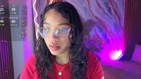 penelope online show from 06-17-26, 03:09