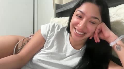 penelopeinwonderland online show from 05-20-26, 03:56