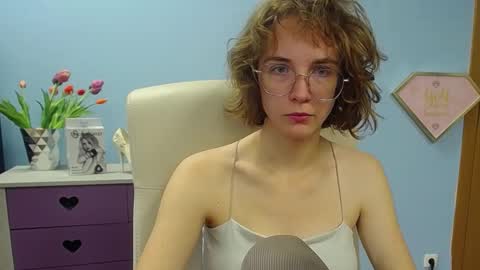 Penny online show from 09-16-25, 06:47