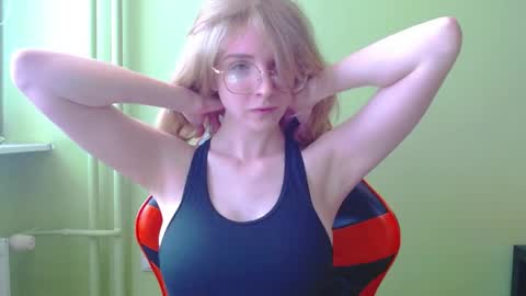Snapshot of penny_lust chatting on 04-10-26, 07:02 Penny online show from 04-10-26, 07:02