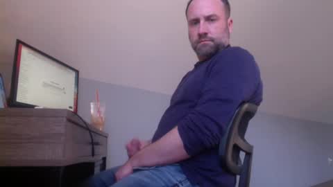 Snapshot of pepper_rock chatting on 12-18-24, 07:52 Pepper Rock online show from 12-18-24, 07:52