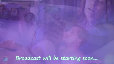 Peppermint and Dusty  online show from 01-27-25, 03:47