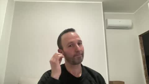 Snapshot of peppinslosqualo chatting on 02-11-25, 06:33 peppinslosqualo online show from 02-11-25, 06:33