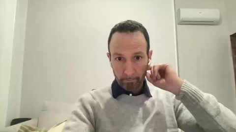 Snapshot of peppinslosqualo chatting on 02-22-25, 01:44 peppinslosqualo online show from 02-22-25, 01:44