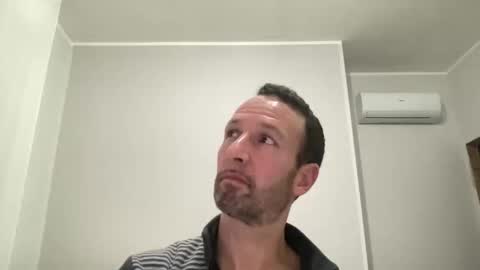 Snapshot of peppinslosqualo chatting on 02-27-25, 08:20 peppinslosqualo online show from 02-27-25, 08:20