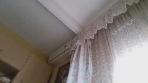 Snapshot of perales_12345 chatting on 09-13-25, 10:37 perales_12345 online show from 09-13-25, 10:37