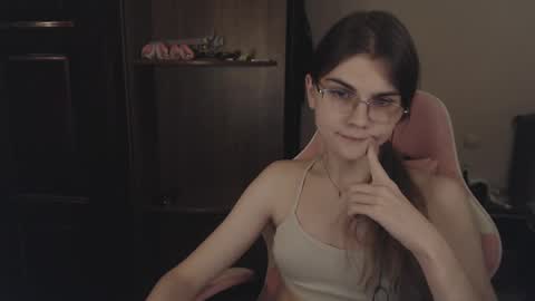 Farida online show from 02-13-25, 01:19